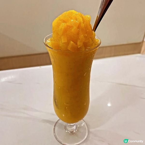 象屋 
屯門愛定商場地下A區124-125