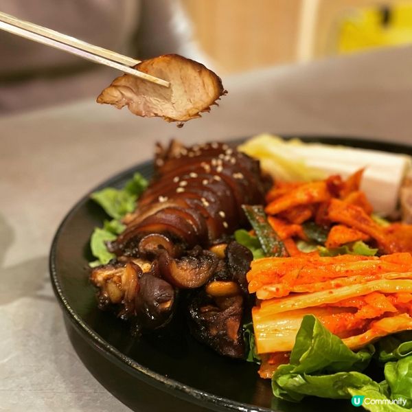 韓印紅海陸空餐廳