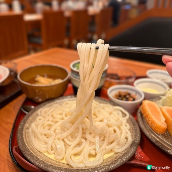 全新期間限定．吉列三文魚定食