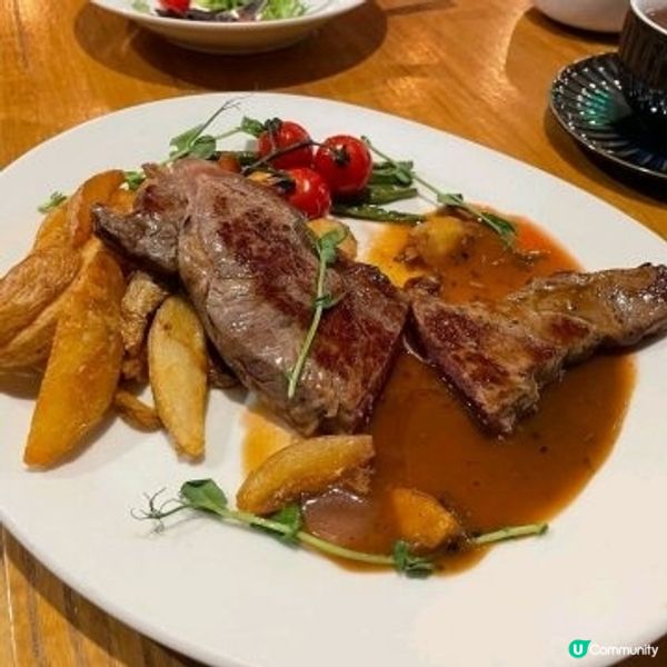 meowtini 
旺角砵蘭街215號朗晴坊7樓 