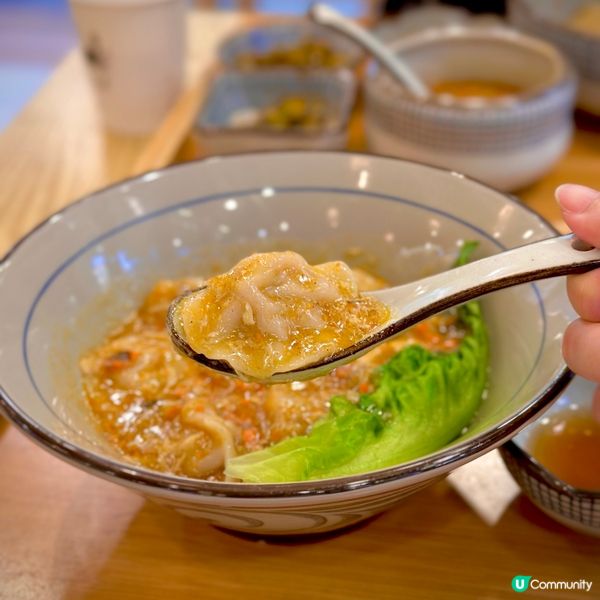 🔥 人氣必食蟹黃金撈麵 🦀