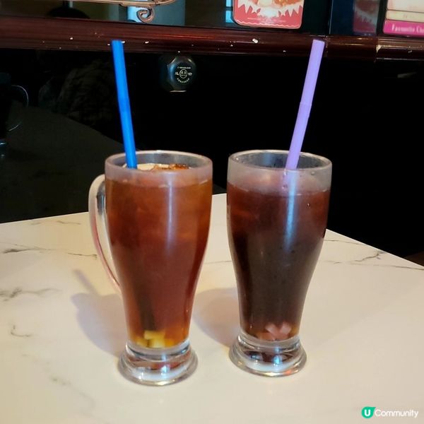 抵食好坐旺角樓上Cafe😆 有boardgame 玩