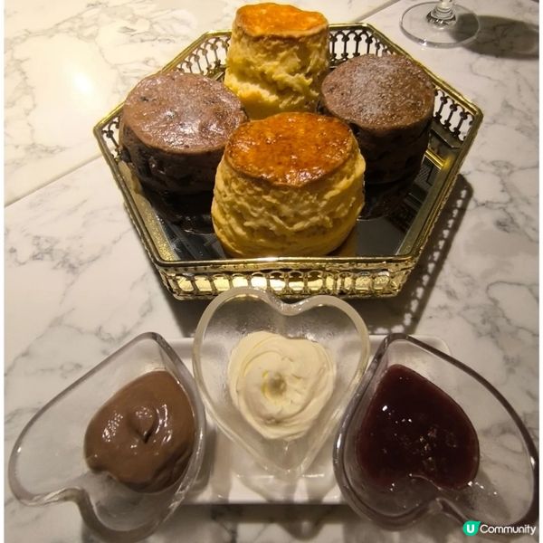 灣仔利景酒店入面陳家廚房下午茶性價比高！