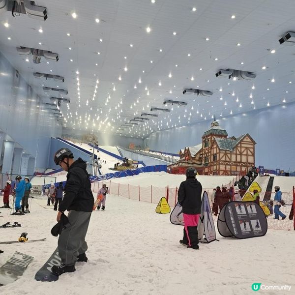【融創文旅城 - 熱雪奇蹟（廣州）】｜中女學Snowboard 體驗