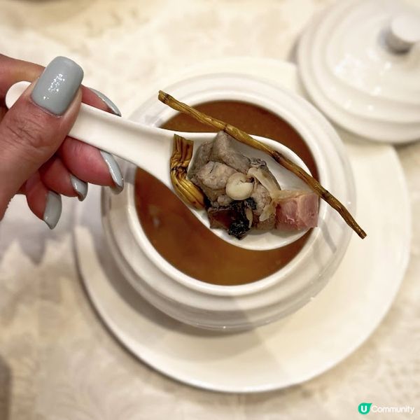 鳳凰「展」翅@中庭