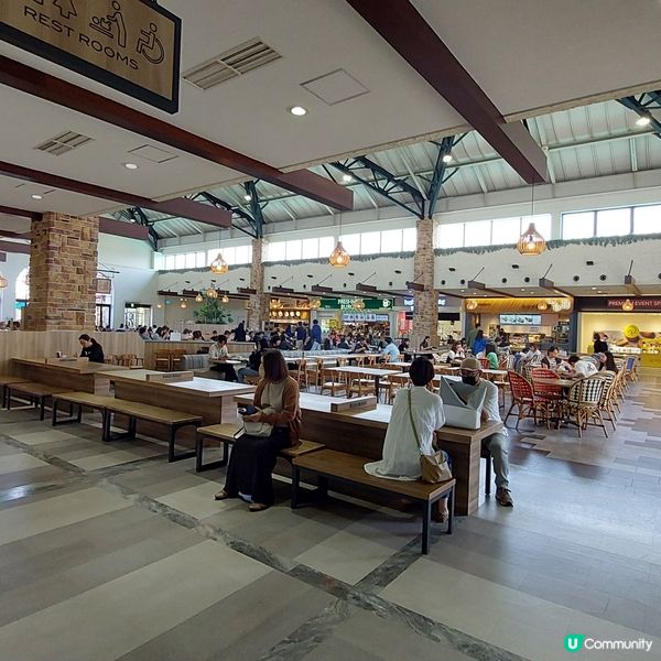 Tosu Premium Outlets