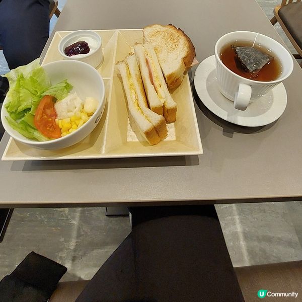 CAFE de CRIE 天神今泉店