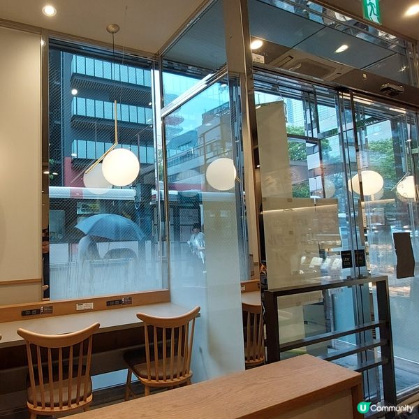 CAFE de CRIE 天神今泉店