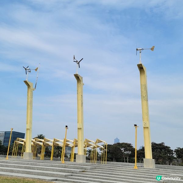 高雄版淡水-旗津 掃食平價地道小食、海鮮 搭車搭船都得！