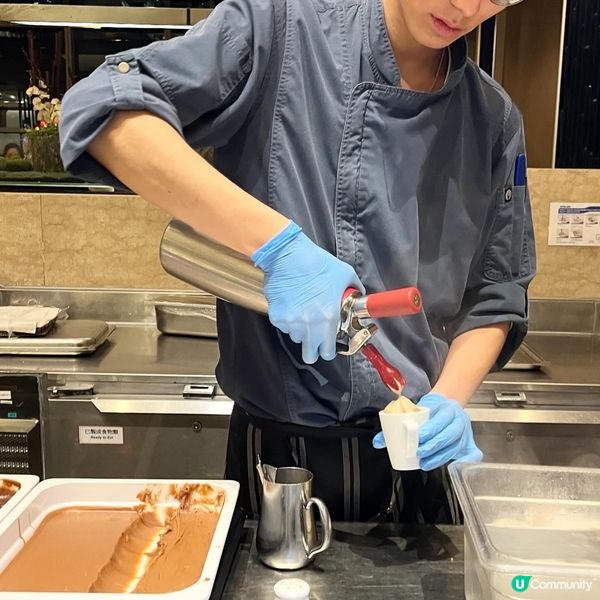 走進不一樣的自助餐。享受環球朱古力之旅