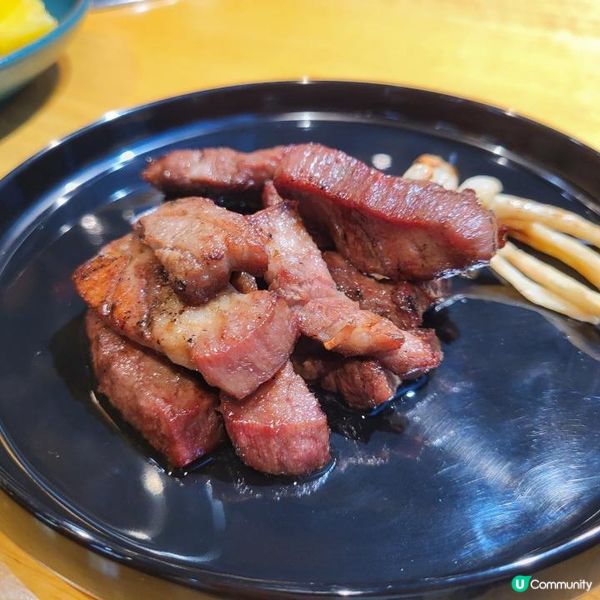 初嚐烤活鰻