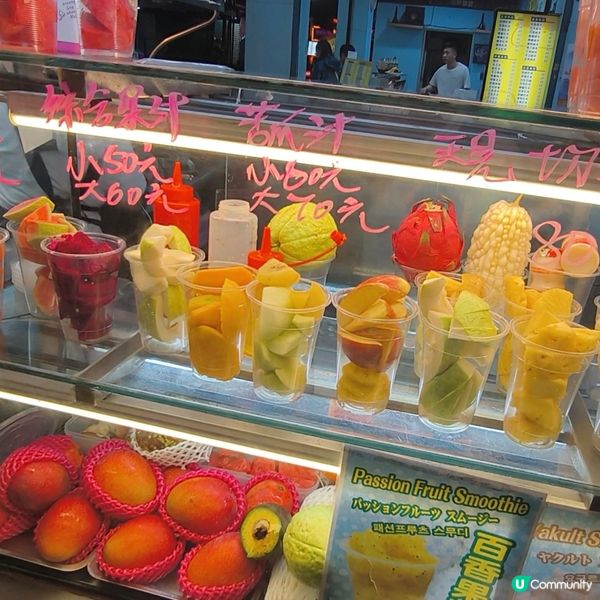 台北必去人氣夜市 饒河街夜市 滿滿人潮 價格便宜 位置方便