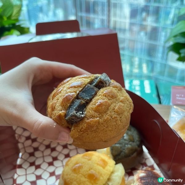 100% MADE IN HONG KONG 創新麵包👍