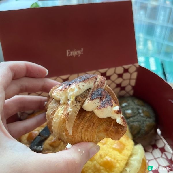 100% MADE IN HONG KONG 創新麵包👍