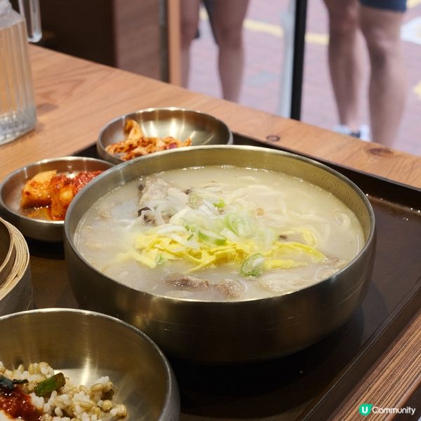 韓國人手工刀削麵