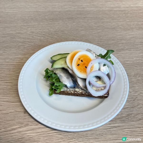 愛沙尼亞美食-鯡魚三文治