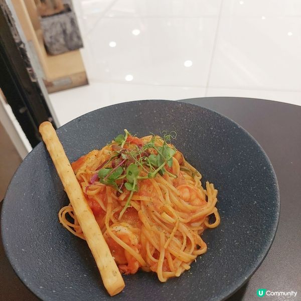 Comfy by Chef's Stage (東廣場)