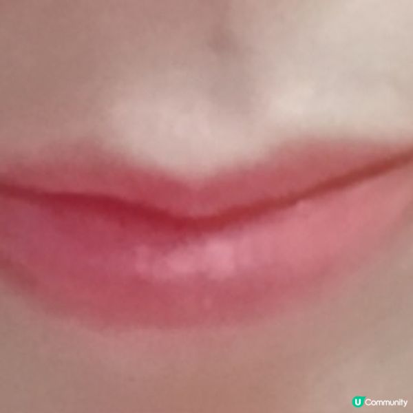 擊退唇紋名品、來自貴婦品牌的有色潤唇膏