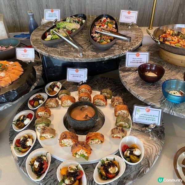 灣仔｜全港獨有360°旋轉餐廳🍴