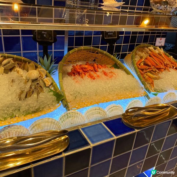 灣仔｜全港獨有360°旋轉餐廳🍴