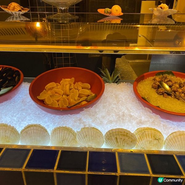 灣仔｜全港獨有360°旋轉餐廳🍴