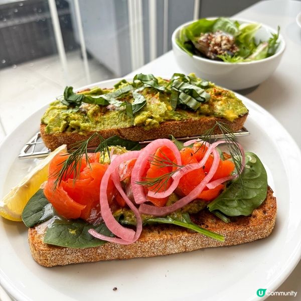 啟德 純白採光度高cafe 