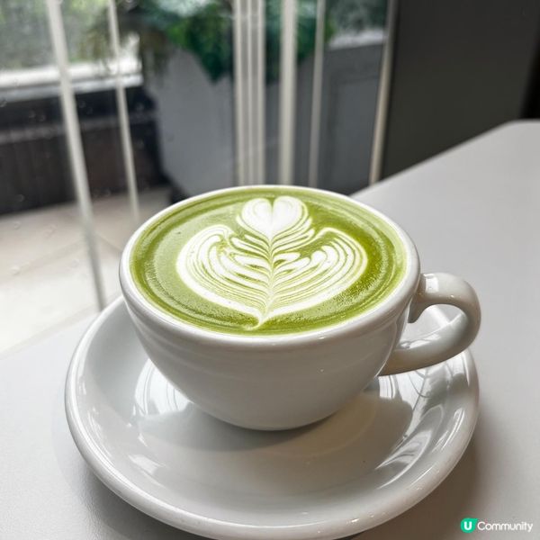 啟德 純白採光度高cafe 