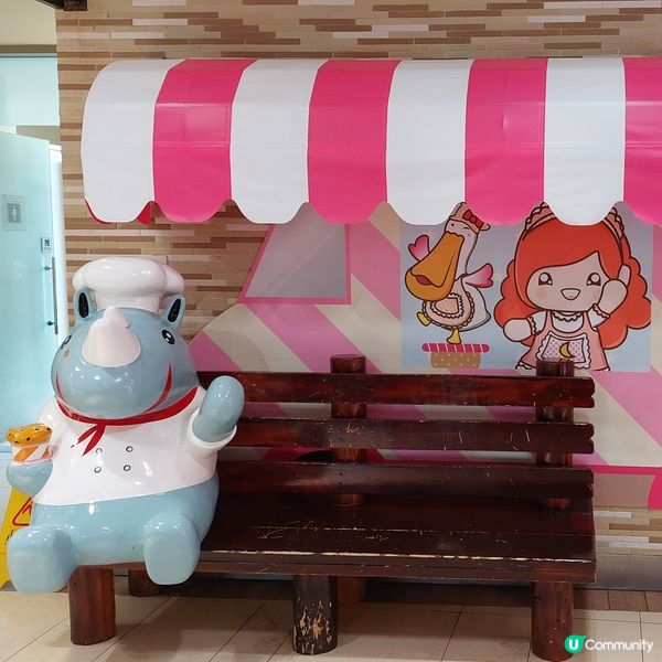 義大世界購物廣場～美食廣場