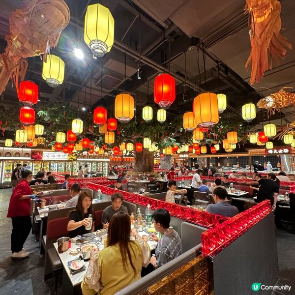 宮廷國潮風．食足120分鐘．任食生猛活海鮮．現切榴槤