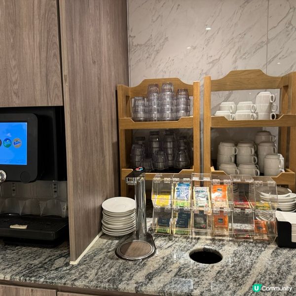 ✈️✨ 走進【香港機場環亞貴賓室】的新鮮體驗 ✨✈️