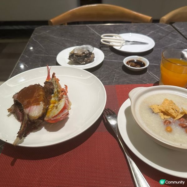 性價比一般 但400多元就可以任吃生蠔 算是不錯的選擇