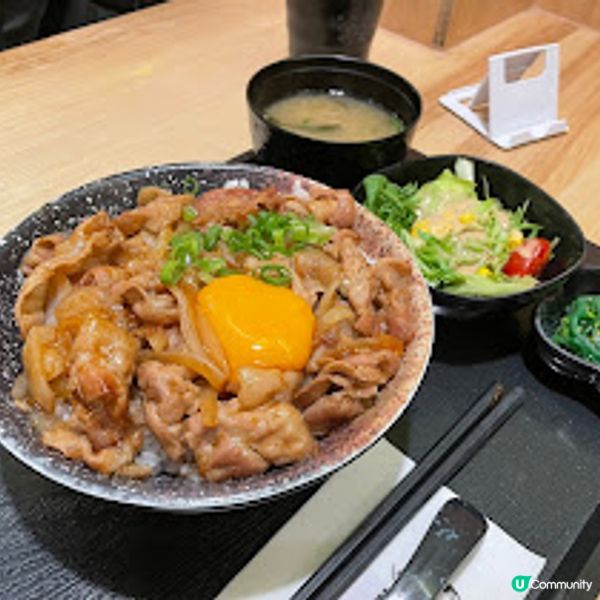 深水埗運動場跑後飯堂