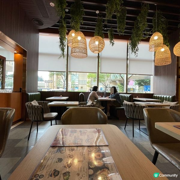 [香港素食] 大角咀 | 老媽拌麵：台式風味番茄蛋刀削麵