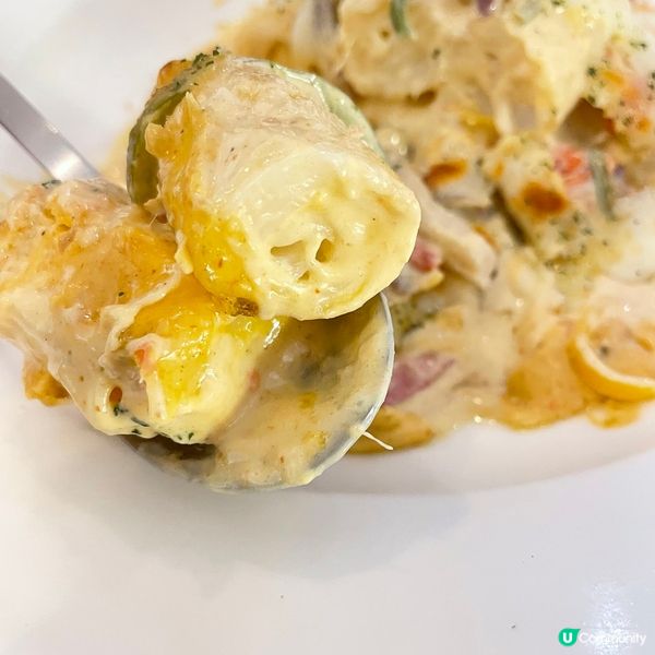 [澳門素食] 沙梨頭 | D'light Dessert Cafe：意想不到的創意素食 全面顛覆你的味蕾 打卡必備三眼仔&柴犬套餐