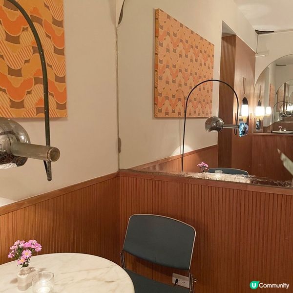 [高雄素食] 鹽埕埔站 | 小明星：復古風裝修特色小店 吃蔬食燉飯＆漢堡