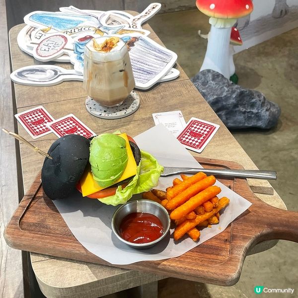 [香港素食] 長沙灣 | Lumière 一盞燈：Meow In Wonderland 期間限定主題打卡