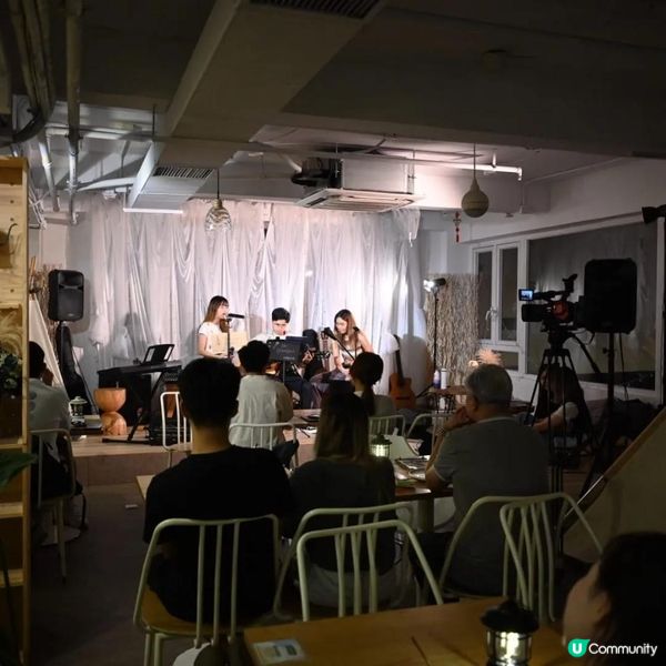 荃灣Cafe以露營風格為主