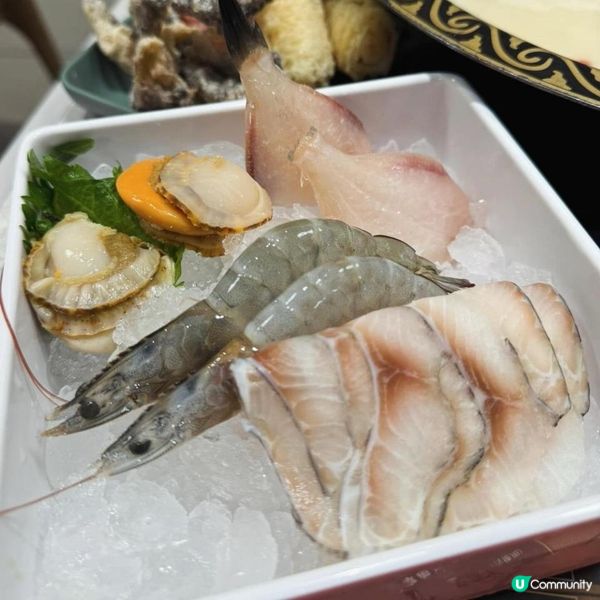 太多選擇嘅火鍋放題啦