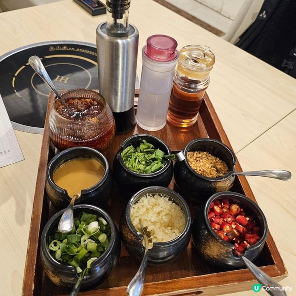 高質火鍋湯底及新鮮配料