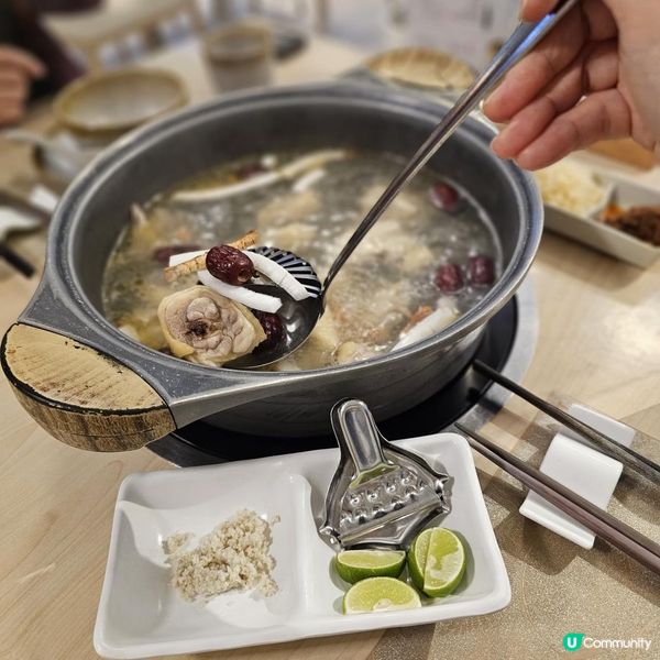 高質火鍋湯底及新鮮配料