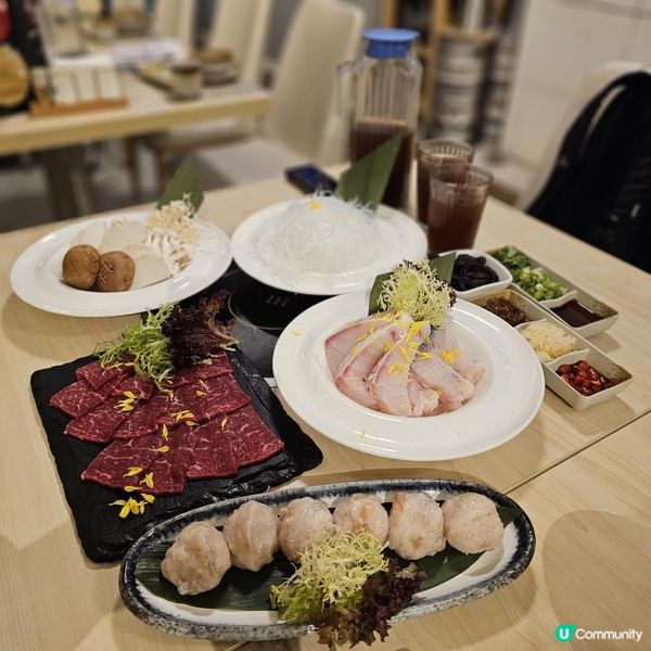 高質火鍋湯底及新鮮配料