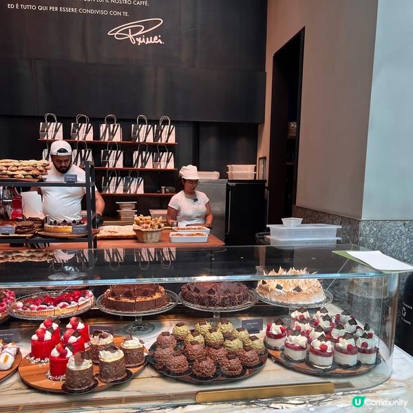 Starbucks Reserve Roastery!