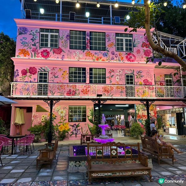 清邁有市集天堂之稱,每逢星期五六日都有唔同既市集,好啱一眾文...