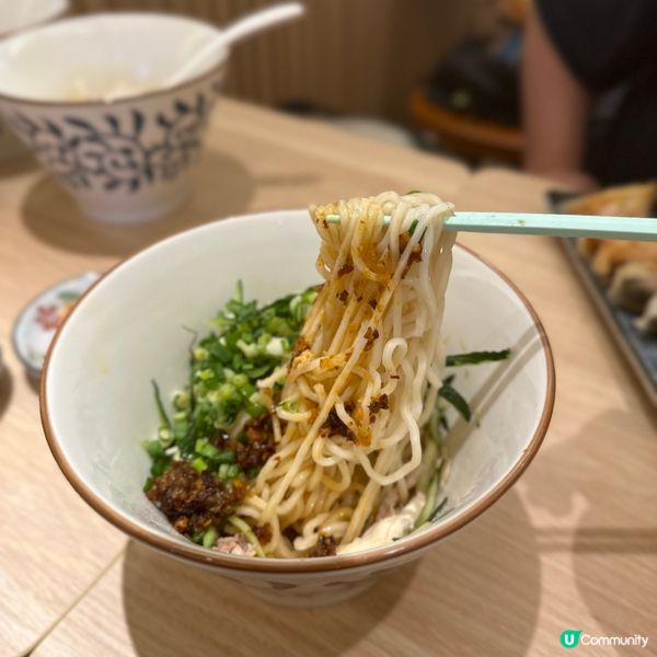 皮薄餡靚手工餃．特色小食夠惹味