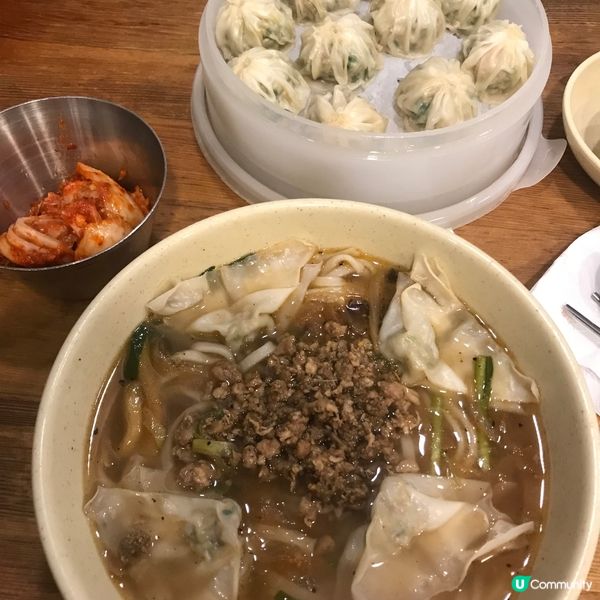 韓國野食好啱我胃口。推介冬天去，冬到死食返碗炸醬麵/湯/餃子...