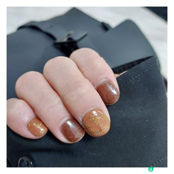 新年為手指甲換上新裝