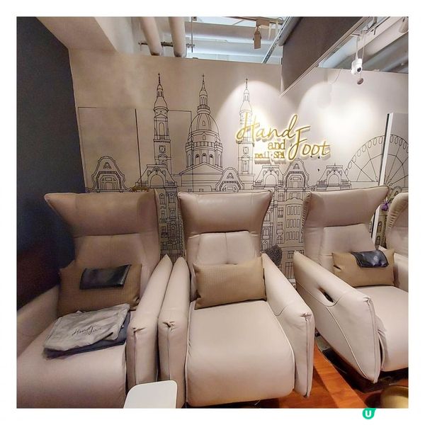 新年為手指甲換上新裝