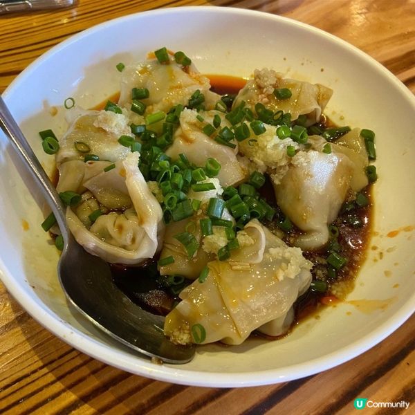 大角咀上海老家，正宗上海味！酸辣湯超大碗