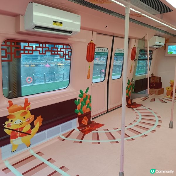 「烏蠅頭」火車停泊「海濱站」