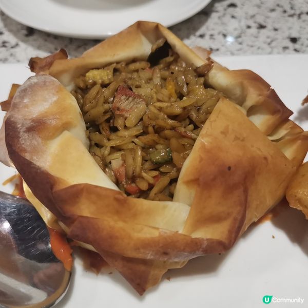 晚餐同老公來到尖沙咀金馬倫道的一間新式素菜店，享用一餐健康美...